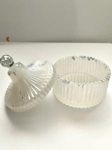 Caja de Resina Floral Personalizada Premium, Caja de Joyería Decorativa Hecha a Mano, Organizador de Almacenamiento de Joyas, Pequeño Regalo de Joyería de Resina - Product Image 3