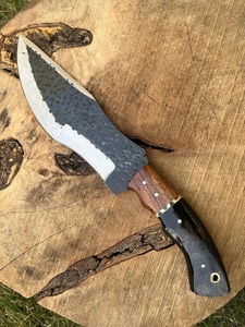 Couteau de chasse artisanal en acier au carbone de qualité industrielle avec manche en bois et étui en cuir pour le camping en plein air - Product Image 2