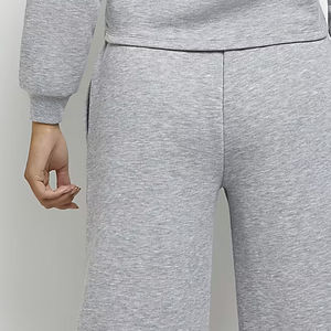 Ensemble 2 pièces personnalisé pour femme : Sweat-shirt et pantalon évasé – Collection Automne 2025 – Tenue décontractée pour femme - Product Image 6