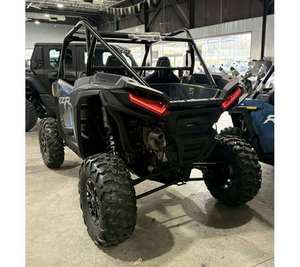 รถอเนกประสงค์ RZR XP 1000 Sport สีเทา สำหรับขับขี่ออฟโรด 4x4  4 จังหวะ ขับเคลื่อน 4 ล้อ ได้รับมาตรฐาน EPA และ EEC พร้อมจัดส่ง - Product Image 3
