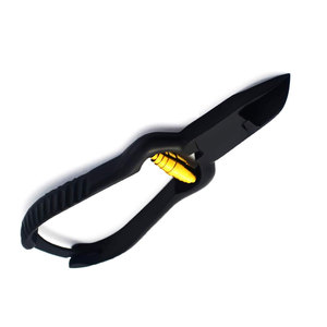 ชุดอุปกรณ์ตัดเล็บเท้าคุณภาพสูงสำหรับเล็บหนา เล็บขบ และการดูแลเท้า  พร้อมที่ตัดเล็บแบบสปริงสีดำและสีทอง - Product Image 4