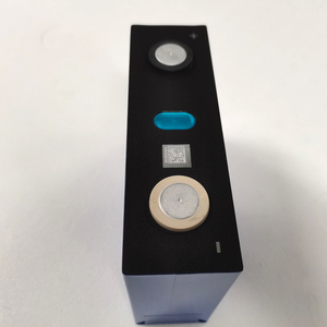 Brandneue 3,2 V 100Ah 102Ah LiFePO4-Batteriezellen Grade a Hochwertige prismatische <span class=keywords><strong>Lithium</strong></span>-Ionen-Batterie zellen <span class=keywords><strong>Lithium</strong></span>-Ionen-Zelle - Product Image 3