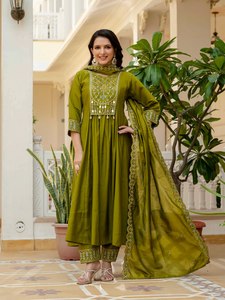 Vestido Anarkali Kurta de Seda Romana Viscosa Verde Oliva Más Vendido para Mujer con Estilo Tradicional Indio para Bodas - Product Image 1