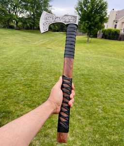 Hacha Vikinga de Acero con Alto Contenido de Carbono y Mango de Madera, Cabeza Grabada, Hacha Vikinga Tipo Tomahawk para Camping, Venta Caliente - Product Image 5