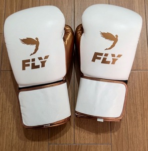 ถุงมือชกมวย Fly Superloop Pro X 2 หนังแท้ MMA Sanda สำหรับฝึกซ้อม ยืดหยุ่นได้ ไม่ลื่น ปิดด้วยแถบตีนตุ๊กแก - Product Image 6