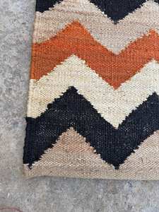 Alfombra de Yute Natural con Patrón Chevron Hecha a Mano, Alfombra Decorativa Geométrica Moderna, Ecológica y de Primera Calidad, Cómoda - Product Image 4