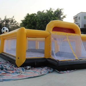 Cancha de Fútbol Inflable en Oferta, Material de PVC, Capacidad para 1000 kg y 16 Personas, para Entretenimiento Comercial al Aire Libre - Product Image 1