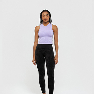 Chaque débardeur de sport pour femme de haute qualité, fabriqué au Pakistan, s'adapte parfaitement à l'image de votre marque. - Product Image 2