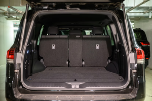 Toyota Land Cruiser LC300 2024, Nueva SUV de 7 Plazas, 415HP, Premium+, 4x4, Todoterreno de Lujo, Gasolina, Automática, Lista para Exportación - Product Image 5