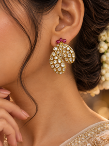 Pendientes de Lujo de Plata de Ley 925 con Moissanita Polki y Piedras de Color Rubí, Acabado en Oro Antiguo, Joyería para Boda - Product Image 1