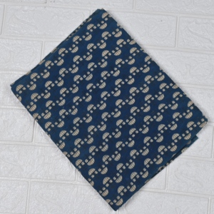 Tissu en coton indigo biologique fait main, style Kalamkari, avec imprimé floral, pour Kurtis, robes, coussins, draps de lit - Product Image 2