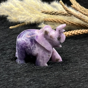 Figura de Elefante Tallada a Mano en Lepidolita, Piedra Preciosa Natural, Decoración Feng Shui para Aliviar el Estrés, Venta al por Mayor de Rajasthan Chakralume - Product Image 5