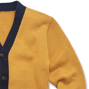 เสื้อคาร์ดิแกนคอวีแบบสั่งทำได้ สำหรับผู้ชายและผู้หญิง  งานถักนิตติ้งลายปะติดปะต่อ  งานปักลาย  ลำลอง ติดกระดุม  สำหรับชมรมนักเรียน  ฤดูหนาวและฤดูใบไม้ผลิ - Product Image 4