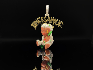 Pendentif Bouclier Hip Hop Personnalisé en Acier Inoxydable avec Zircons Glacés, Plaqué Rhodium Imitation Diamant, Breloque en Strass Cristal, Cadeau Thème Mignon - Product Image 1