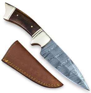 Cuchillo de caza artesanal de acero de Damasco para exteriores con mango de palisandro y funda de cuero - Product Image 1