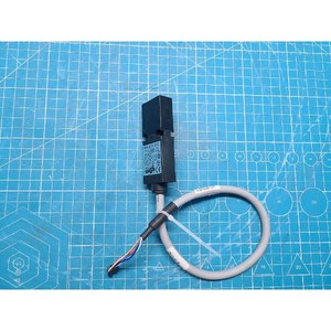 ชุดกรองลมไดกิ้น DFS Series (FFU) รุ่น DFS515TE2A2 เซ็นเซอร์วัดการไหลแบบดิจิตอล ใช้แล้ว อะไหล่อุปกรณ์เซมิคอนดักเตอร์รุ่นเก่า - Product Image 2