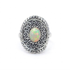 Bague en argent sterling 925 avec opale éthiopienne naturelle, pierre de naissance d'octobre, bijoux faits à la main, vente en gros pour femmes - Product Image 6