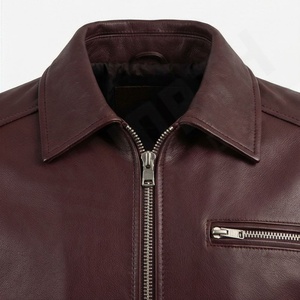 Chaqueta de cuero estilo motero con cuello de camisa, tres bolsillos frontales, ropa de calle a la moda, equipo de protección para motociclistas, color personalizado. - Product Image 4