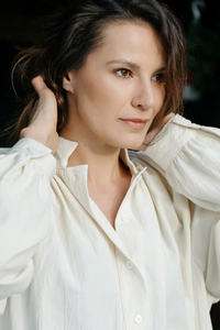 Femmes 100% coton Blouse confortable coupe ample à manches longues col montant respirant mode vêtements d'extérieur plaine teint Style Simple - Product Image 2