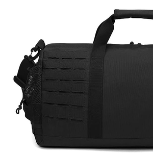 Sac de sport en nylon rayé de qualité supérieure, sur mesure, doublure en polyester, durable, résistant à l'eau - Product Image 3
