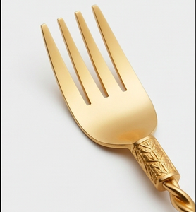 Service de couverts en or avec manche torsadé et design artisanal, vaisselle élégante pour mariage et usage domestique - Product Image 2
