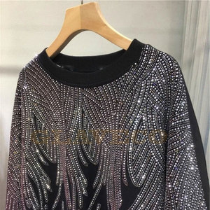 Sweat-shirts en coton mélangé avec strass, dernier design, fabriqués au Pakistan, pour adultes. - Product Image 3
