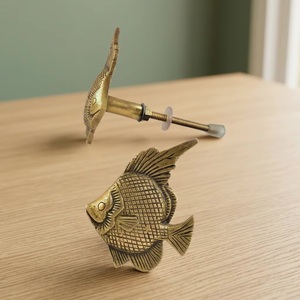 <b>Beads</b> <b>Art</b> Cast Iron Industrial Fish Shape Cabinet Knob Handle for Drawers Doors Furniture Decor Traditional Design Durable Metal - Product Image 3