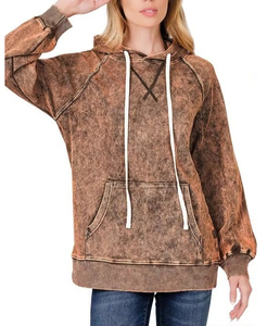Sweat à capuche tricoté épais pour femme, nouvelle collection, effet délavé, logo frontal, style streetwear, vente en gros, prix abordable, service OEM - Product Image 3
