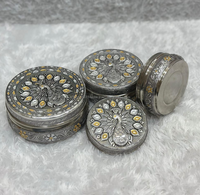 Boîtes à dragées de mariage en acier inoxydable Minakari faites à la main, décorées de fleurs en tissu multicolores, pour bonbons et friandises, vente en gros