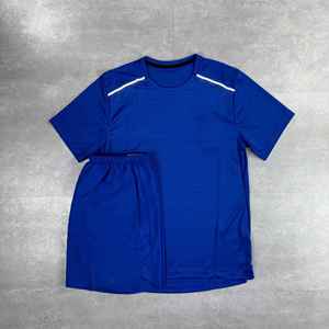 Ensemble décontracté 2 pièces pour homme NURJENNA INDUSTRIES : T-shirt et short en coton respirant, tissu tricoté, imprimé numérique uni - Product Image 1