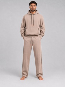 Conjuntos Deportivos Cómodos para Hombre en Grandes Cantidades, Ropa Deportiva Ligera para Correr, Conjuntos Deportivos para Hombre con Envío y Entrega - Product Image 1
