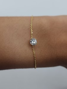 Pulsera de Diamantes en Forma de Luna de 0.50 CT con Certificado IGI, Chapada en Oro de 18K |   Joyería de Lujo para Regalos y Fiestas |   Cadena Elegante y Minimalista - Product Image 2