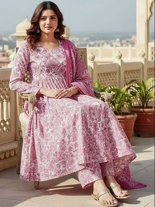 <b>Women</b> Pink Rayon Floral Printed <b>Kurta</b> Set Dupatta Knee-Length Regular Fit Traditional Ethnic Wear India Pakistan Style Quick Dry - Product Image 3