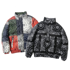Veste matelassée légère coupe-vent et imperméable à capuche, isolée pour l'hiver, la randonnée et le camping - Product Image 1