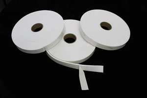 Fieltro Adhesivo Ligero Fusible para Confección de Prendas, Polipropileno Liso Spunbond - Product Image 1
