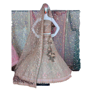 Lehenga Choli de mariée, coiffure élégante pour les mariées - Product Image 1