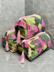 Bolsa de Aseo de Algodón Acolchado Hecha a Mano, Colorida, de 3 Piezas, con Cierre de Cremallera, Estampado Herencia, Bolsa de Maquillaje de Viaje para Mujer, Regalo - Product Image 1
