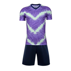 Uniforme de Fútbol de Nuevo Diseño, Precios al por Mayor, Transpirable, Cómodo, Nueva Llegada, Uniforme de Fútbol de Estilo Nuevo y de Calidad - Product Image 1