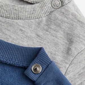 Sweat à capuche zippé pour femme en molleton premium, mélange de coton, finition lisse, tissu respirant et chaud, coupe décontractée, streetwear élégant et confortable - Product Image 2