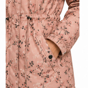 Manteau parka d'aventure pour femmes avec tissu imperméable et construction respirante pour les températures froides - Product Image 5