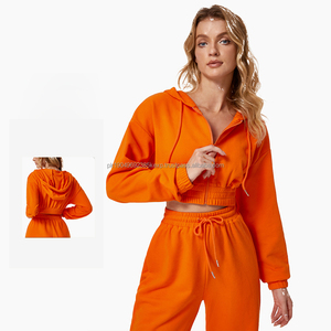 Conjunto Deportivo de Top Corto con Capucha y Pantalones Largos para Mujer, Ropa Deportiva Personalizada, Conjunto de Top Corto con Capucha y Pantalones Cortos para Mujer - Product Image 1