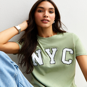 T-shirts pour femmes de couleur verte, best-sellers, légers, à séchage rapide, tissu confortable, vêtements décontractés pour femmes - Product Image 3