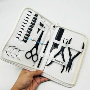 Kit de Herramientas para Extensiones de Cabello con Alicates Negros Mate para Micro Anclajes y Removedor, Tijeras para Cortar Cabello, Herramientas para Separar el Cabello y Agujas de Bucle - Product Image 5