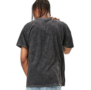 เสื้อยืดวินเทจผู้ชายสำหรับฤดูร้อน พิมพ์ลายแบบซับลิเมชั่น รับทำโลโก้ตามสั่ง ผ้าซาตินคอตตอน 100% ระบายอากาศได้ดี คอกลม - Product Image 3