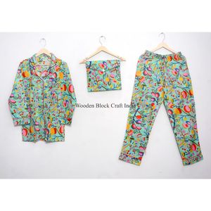 Ensemble de pyjama en coton biologique de luxe de haute qualité pour femmes, imprimé floral, vêtements de nuit longs avec logo sur le devant, cadeau idéal - Product Image 5