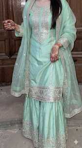Élégante robe indienne et pakistanaise 3 pièces vert menthe avec broderie argentée, tenue de mariage traditionnelle pour femmes, longueur genou - Product Image 2