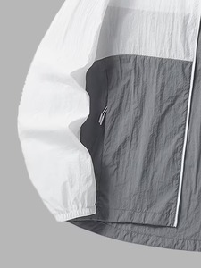 Men <b>Lightweight</b> Windbreaker <b>Jacket</b> Waterproof Windproof Outdoor Running <b>Jacket</b> OEM Outdoor Running Cycling Fitness - Product Image 4