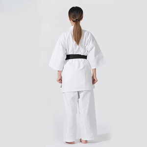 Uniformes de karate hechos a medida, ropa de artes marciales, trajes de karate, ideales para niñas - Product Image 4