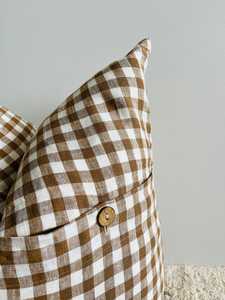 Housse de coussin brodée à la main en laine 100% tissée avec boutons en bois |   Housse de coussin décorative style bohème et farmhouse pour canapé et maison - Product Image 3