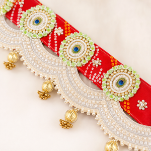 Bandhanwar de Perlas Rojas Hecho a Mano, Colgante para Puerta, Encaje Latkan, Decoración Festiva para el Hogar, Bodas y Diwali - Product Image 3